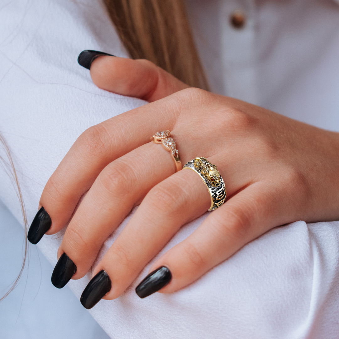 Feng-Shui-Ring für Reichtum und Wohlstand 2023