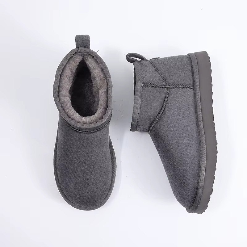 Klassische Winterstiefel für Damen mit plüschgefütterter Innenseite