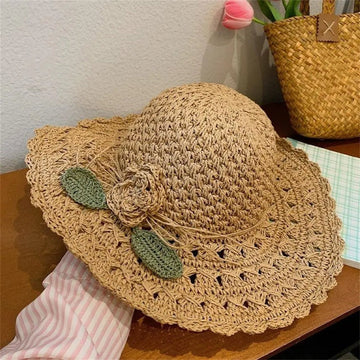 Damen-Sommerhut aus Häkelspitze mit Blumenmuster