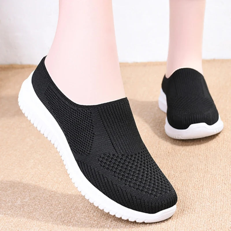 Atmungsaktive und rutschfeste Slip-On-Schuhe für Damen