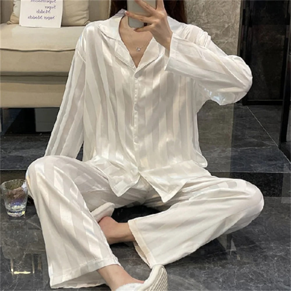 Langer Damen-Pyjama-Set aus Seide - Starlight