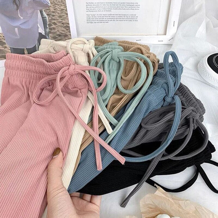 Set mit 3 Sutileza-Hosen aus Eisseide - Neuer Trend Frühling/Sommer-Mode