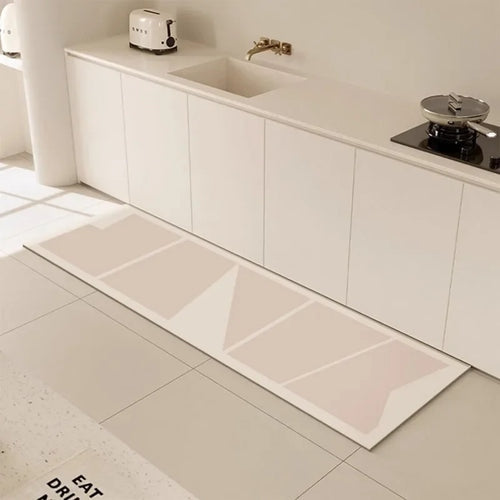 Küchenmatte im minimalistischen Stil