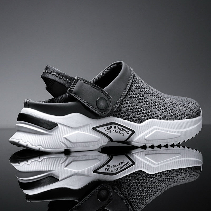 Ultrabequeme Sneaker-Sandale aus Gummi