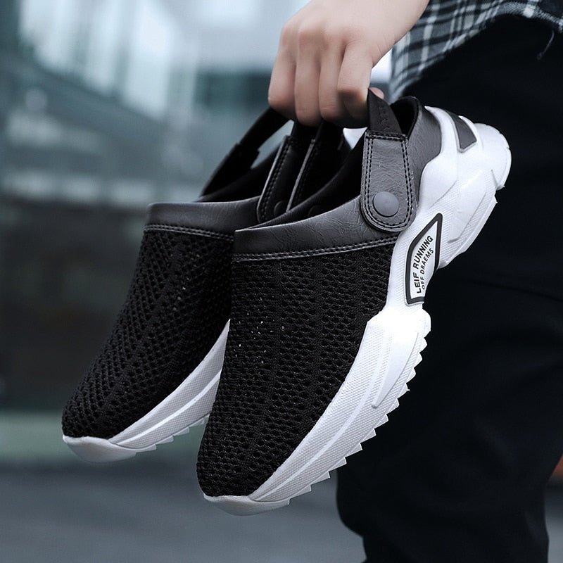 Ultrabequeme Sneaker-Sandale aus Gummi