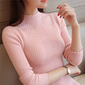 Schmaler Damen-Rippstrickpullover mit Rollkragen - CozyElegance