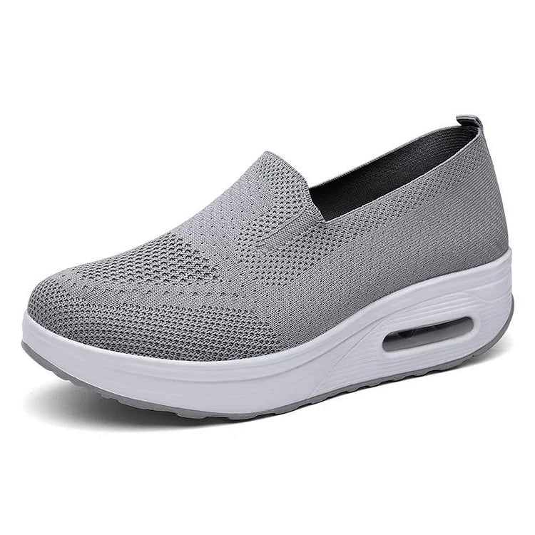 Orthopädische Damen-Sneaker - OrthoFit + Kompressionssocken gratis