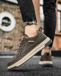 Rutschfester Casual-Herrensneaker aus Leder - UrbanGrip