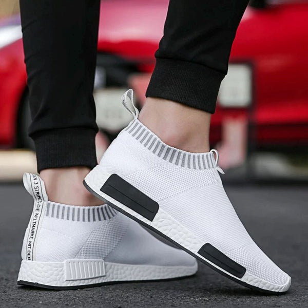 Atmungsaktive Herren-Freizeitsneaker aus Strickstoff - BreezeWalk