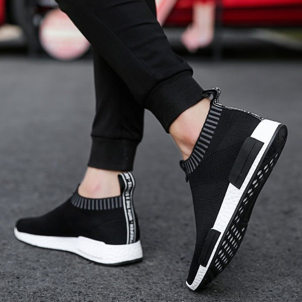 Atmungsaktive Herren-Freizeitsneaker aus Strickstoff - BreezeWalk