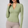 sportjacke-damen-stehkragen-mit-reissverschluss-slim-fit-langarm-fuer-training-und-winter-cor-03-gruen